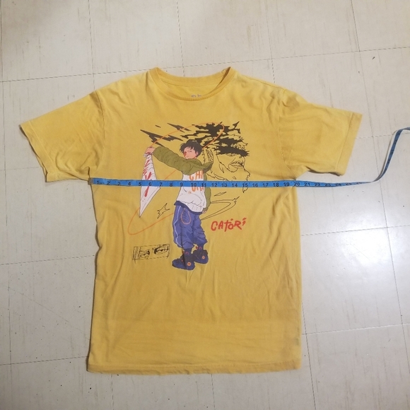 SOLD | Catori Levi Attack on Titan Urban Streetwear Anime Yellow Shirt - Picture 5 of 9